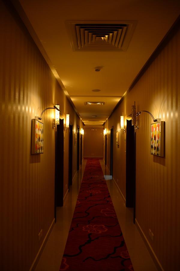 Home Inn Hotel Suites Al Khobar Exterior photo